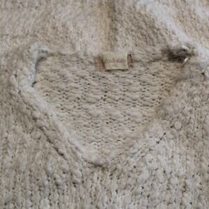 Altard State $78 M/L Cream Chunky Popcorn Knit Pullover Cozy Soft V-Neck Sweater